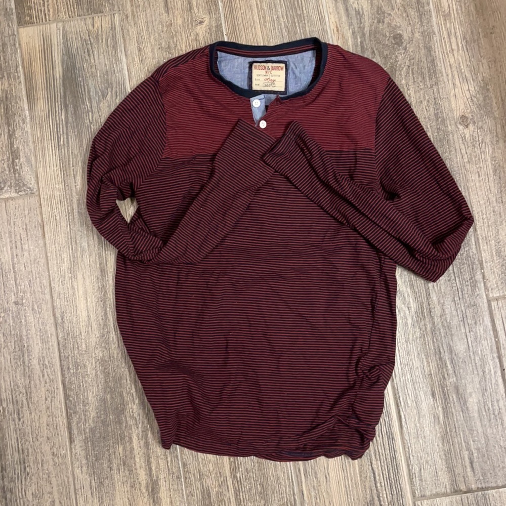 Hudson and Barrow NYC large men’s red long sleeve striped shirt